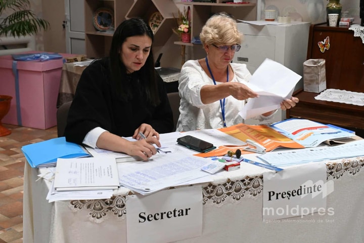 Đảng thân EU dẫn đầu trong cuộc bầu cử Quốc hội Moldova