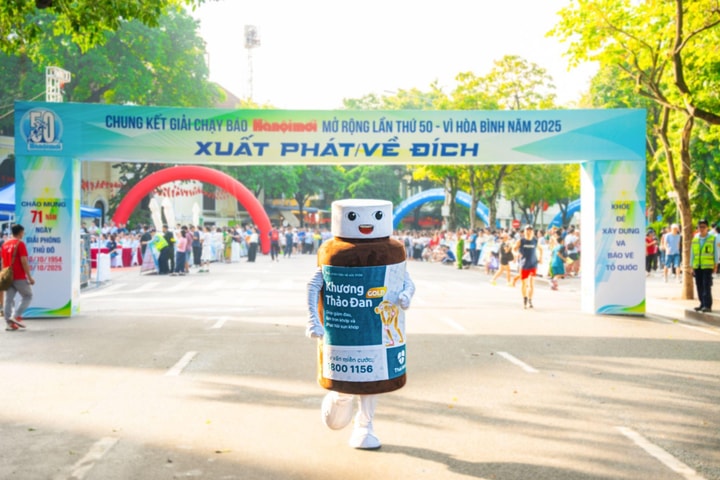 Khương Thảo Đan đồng hành cùng Giải chạy Báo Hànộimới mở rộng lần thứ 50 - Vì hòa bình