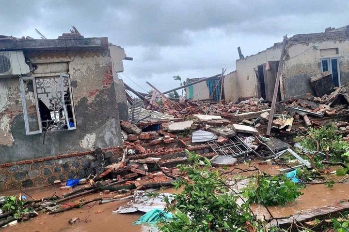 Doanh nghiệp bảo hiểm khẩn trương bồi thường thiệt hại do bão, lũ