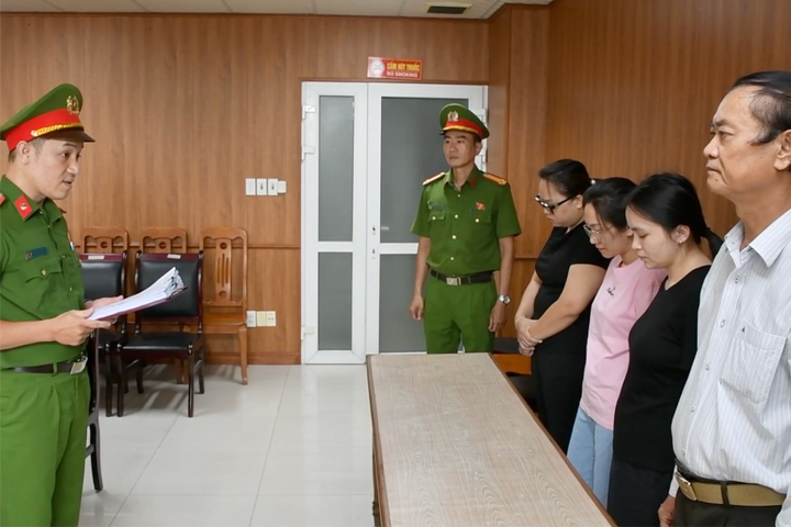 Khởi tố nhóm đối tượng vụ lừa dối khách hàng tại Phòng khám Đa khoa quốc tế Đà Nẵng