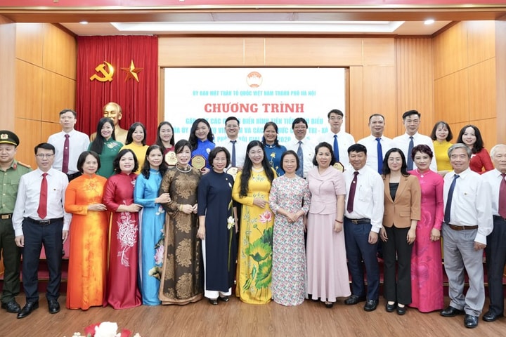 80 gương điển hình thắp lửa phong trào thi đua yêu nước Thủ đô