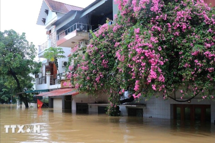 Lào Cai: Ngừng các tour du lịch đến Sa Pa, Y Tý và vùng nguy cơ lũ quét