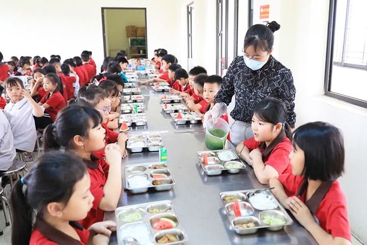 Nghiên cứu giải pháp đồng bộ bảo đảm an toàn thực phẩm học đường