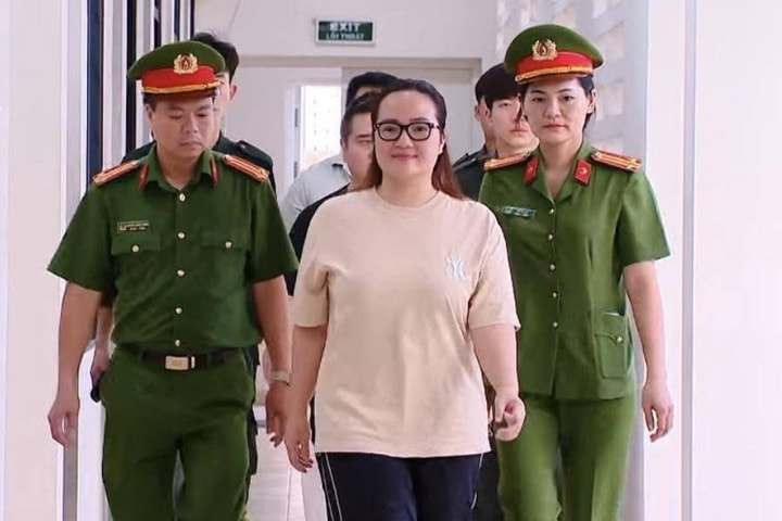 Khởi tố nữ doanh nhân Hoàng Hường