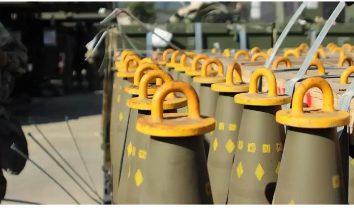 Mỹ đóng cửa chính phủ, việc chuyển giao vũ khí cho Ukraine bị đình trệ