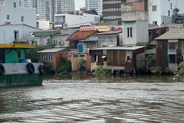 Dự án cải tạo bờ Bắc Kênh Đôi tại TP Hồ Chí Minh: Vẫn “tắc” vì mặt bằng