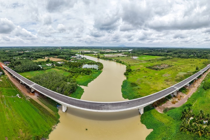 Dự án đường Hồ Chí Minh đoạn Chơn Thành - Đức Hòa sắp hoàn thành