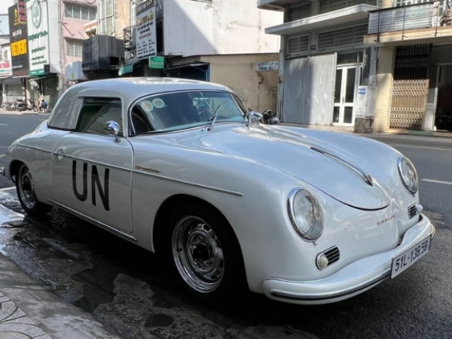 “Vua cafe” bổ sung xế cổ Porsche 356A Speedster vào bộ sưu tập xe