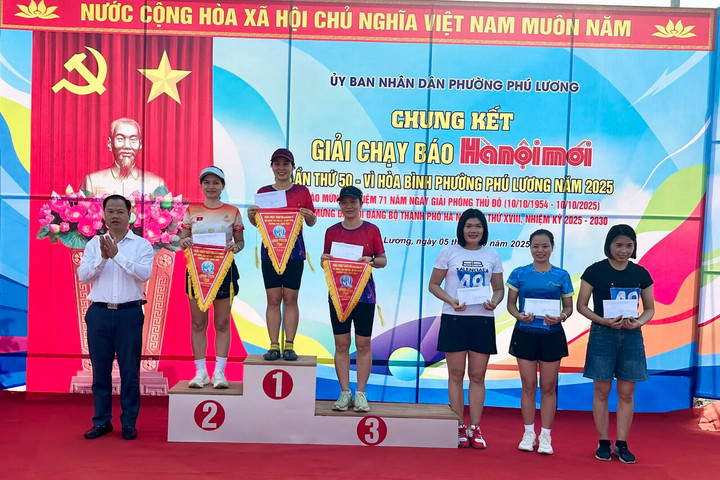 Phường Phú Lương: sôi nổi Chung kết giải chạy Báo Hànộimới lần thứ 50