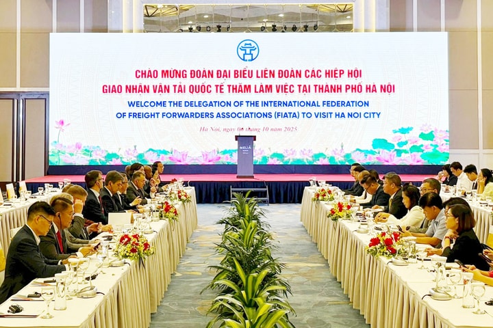 Hà Nội hướng tới trở thành trung tâm logistics của vùng Đông Dương