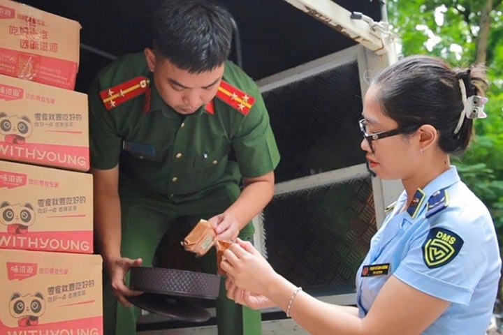 Thu giữ hàng nghìn bánh Trung thu không có nguồn gốc xuất xứ
