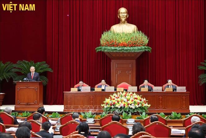Xây dựng văn kiện trình Đại hội XIV định hình tư duy chiến lược, tầm nhìn và định hướng phát triển đất nước