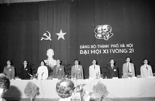 Đại hội đại biểu lần thứ XI Đảng bộ thành phố Hà Nội: Từng bước ổn định và cải thiện đời sống vật chất, tinh thần của nhân dân