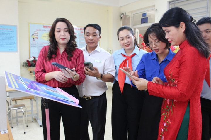 Phường Ba Đình: Sắc màu tuổi trẻ trong hành trình xây dựng trường học thông minh