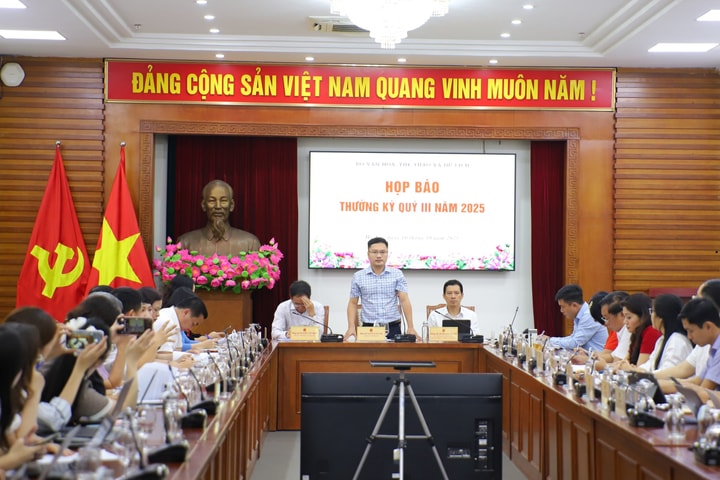 Bộ VHTTDL sẽ sớm hoàn thiện hồ sơ dự thảo Nghị quyết về chấn hưng và phát triển văn hoá trong kỷ nguyên mới