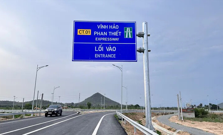 Xử lý tình trạng xói lở trên tuyến đường bộ cao tốc Vĩnh Hảo - Phan Thiết