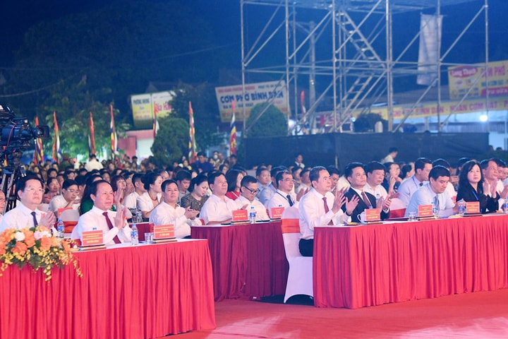 Chủ tịch Quốc hội Trần Thanh Mẫn dự Lễ tưởng niệm 725 năm Ngày mất của Anh hùng dân tộc Trần Hưng Đạo