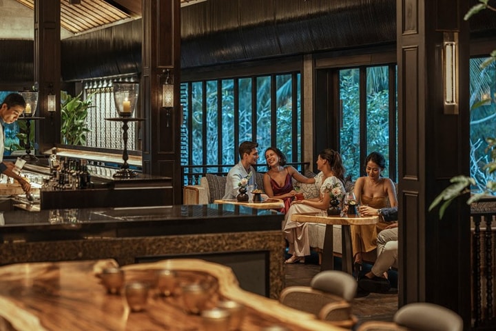 Four Seasons Resort The Nam Hải được MICHELIN Guide trao tặng chứng nhận 2 MICHELIN Keys danh giá
