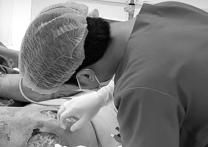 Nguy kịch chỉ từ vài nốt mụn nhọt