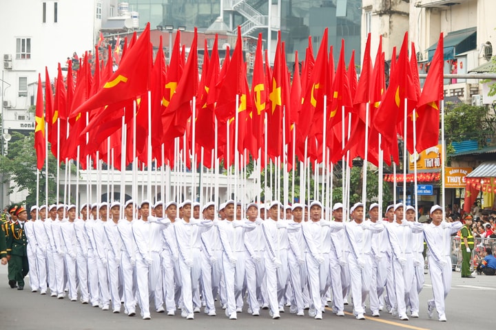 Hà Nội tiên phong trong kỷ nguyên mới