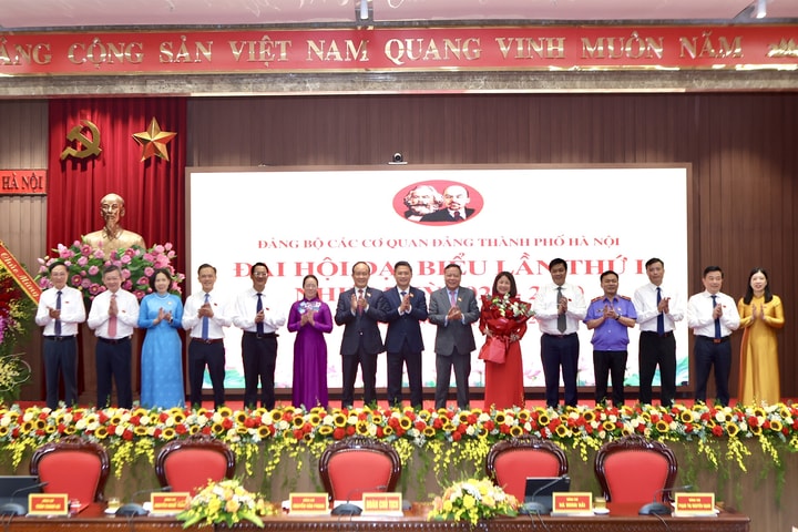 Đảng bộ các cơ quan Đảng thành phố Hà Nội: Gương mẫu đi đầu, khát vọng vươn cao