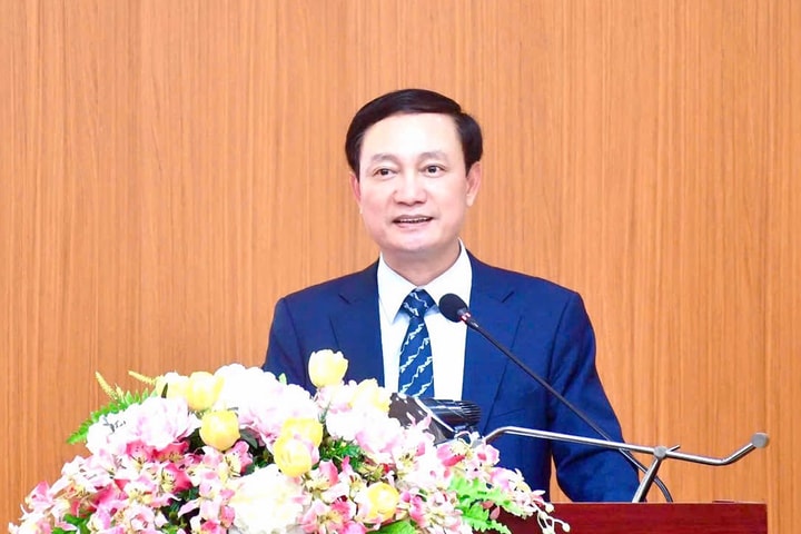 Đào tạo đội ngũ cán bộ Thủ đô liêm chính, sáng tạo, có khát vọng cống hiến