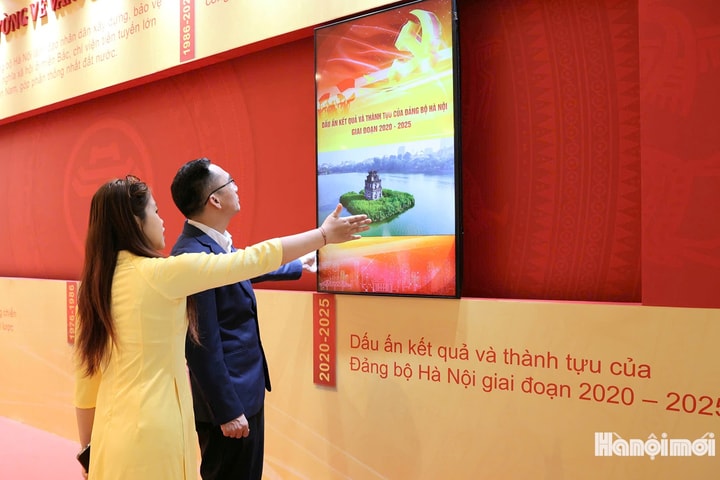 Trải nghiệm chuyển đổi số tại Đại hội XVIII Đảng bộ thành phố Hà Nội