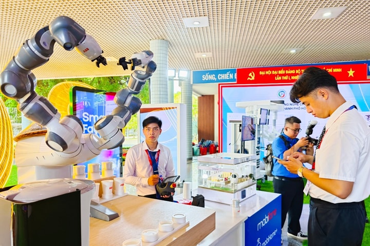 TP Hồ Chí Minh: Giảm gần 300 thủ tục liên quan đến sản xuất kinh doanh