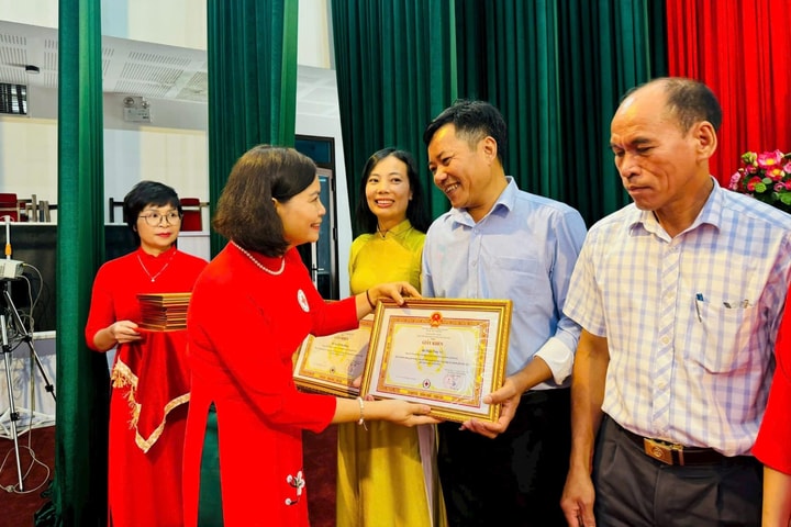 Vinh danh 80 điển hình tiên tiến trong hoạt động nhân đạo