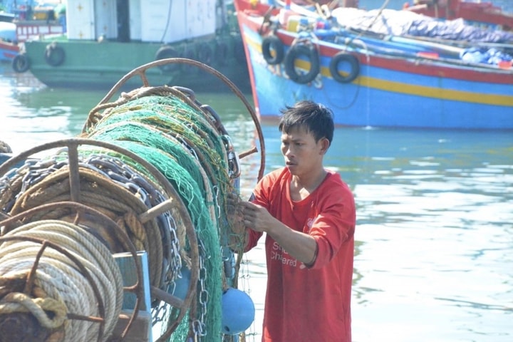 Đà Nẵng: Ngư dân ngóng đợi tiền hỗ trợ nhiên liệu để vươn khơi