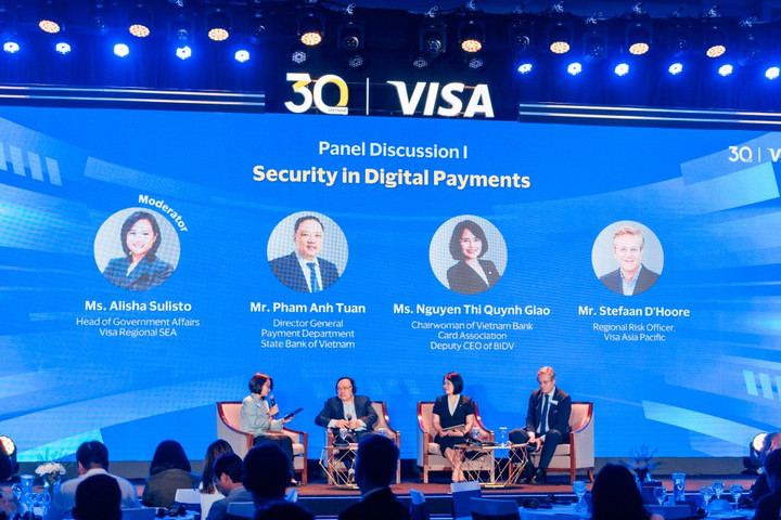 Visa kỷ niệm 30 năm đồng hành tại Việt Nam Kết nối cộng đồng, thúc đẩy phát triển