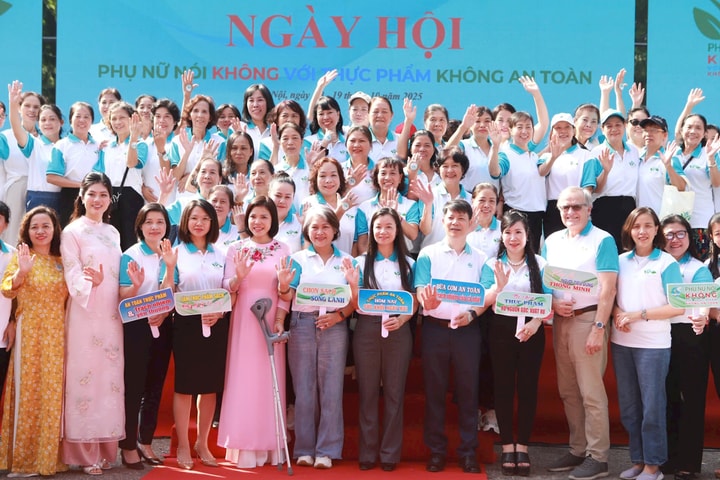 Lan tỏa lối sống mới: “Ăn sạch, sống trách nhiệm, tiêu dùng văn minh”