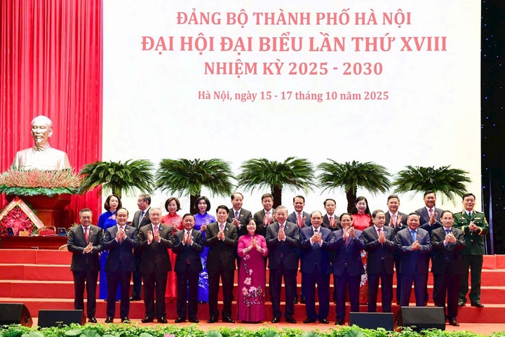 Đưa Nghị quyết Đại hội Đảng bộ thành phố Hà Nội lần thứ XVIII vào cuộc sống : Kết tinh ý Đảng, hội tụ lòng dân