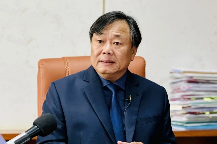 Góp ý dự thảo các văn kiện Đại hội XIV: Hoàn thiện thể chế cho phát triển bền vững