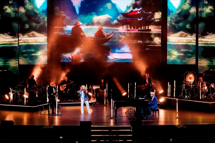 Secret Garden đem đến “Khu vườn bí mật” mộng mơ, hoài niệm tại Hà Nội