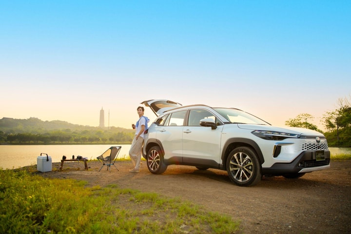 Toyota Corolla Cross HEV - "Vừa vặn" với mọi chuyến đi