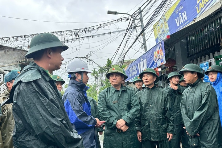 Đà Nẵng lập 3 Sở Chỉ huy tiền phương phòng, chống bão số 12