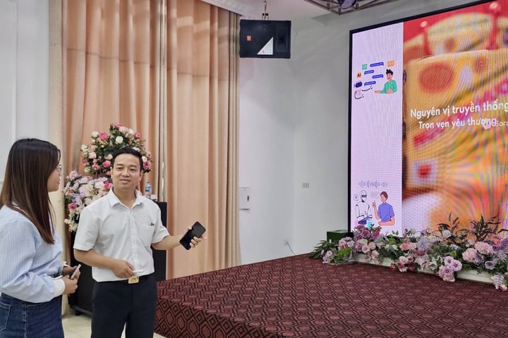 Đẩy mạnh chuyển đổi số trong quản lý và phát triển thương mại điện tử