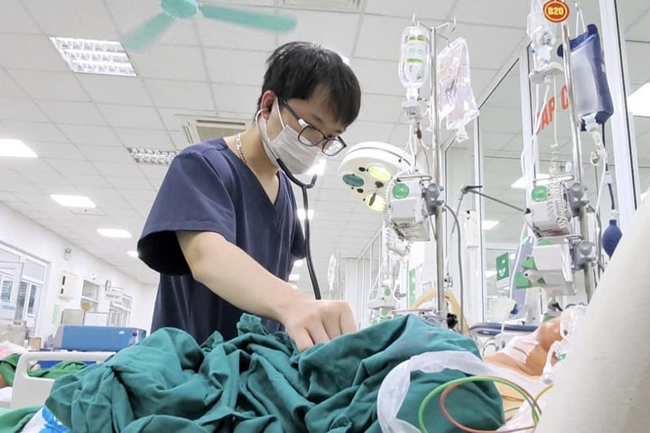 Gia tăng ca vàng da sau mưa, lũ: Cảnh báo nguy cơ suy gan, suy thận cấp