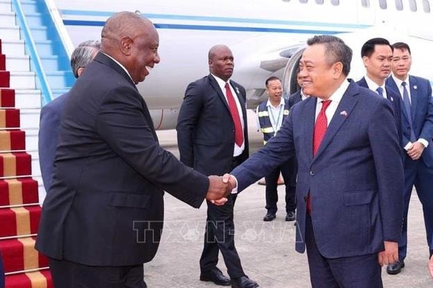 Tổng thống Nam Phi bắt đầu thăm cấp Nhà nước đến Việt Nam