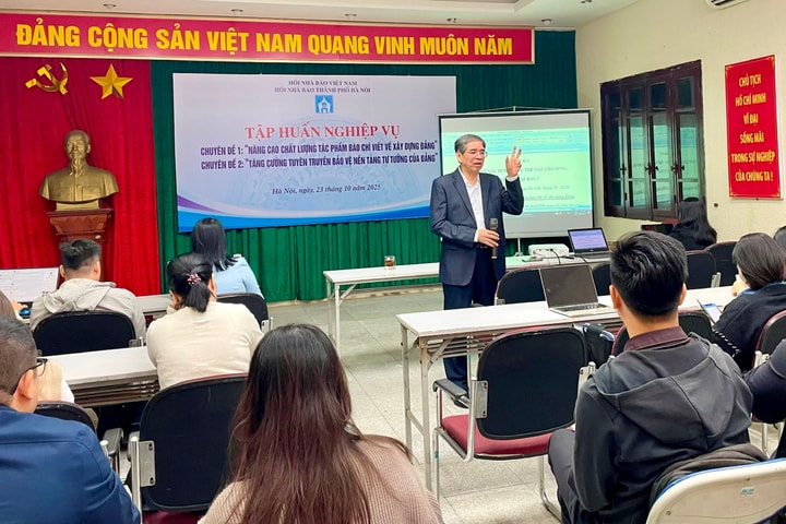 Nâng cao chất lượng viết báo về xây dựng Đảng và bảo vệ nền tảng tư tưởng của Đảng