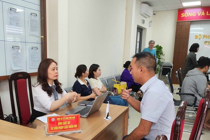 Hà Nội: Ủy quyền cho Giám đốc Sở Tư pháp giải quyết 8 thủ tục hành chính