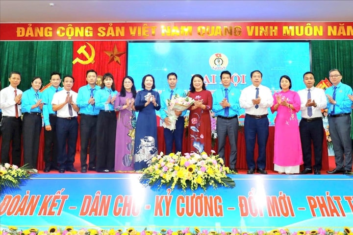 Công đoàn phường Tùng Thiện: Dấu mốc mới trong hành trình vì quyền lợi người lao động
