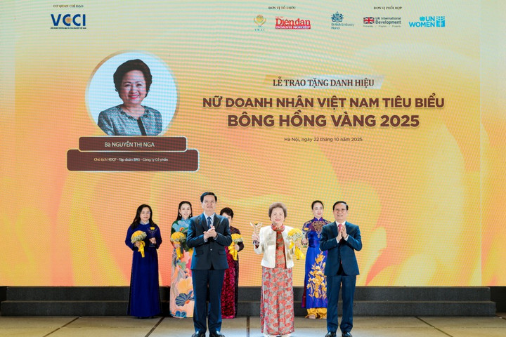 Sáu lần được vinh danh “Bông Hồng Vàng” - Dấu ấn tỏa sáng của Madame Nguyễn Thị Nga