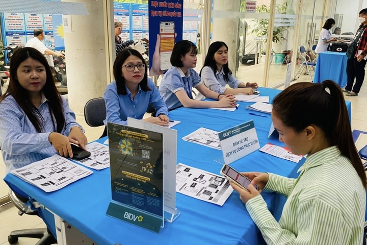 Hà Nội quan tâm giải quyết việc làm cho lao động dôi dư