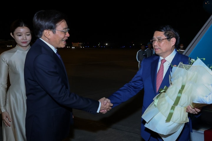 Thủ tướng Phạm Minh Chính về tới Hà Nội, kết thúc tốt đẹp chuyến công tác dự Hội nghị cấp cao ASEAN 47