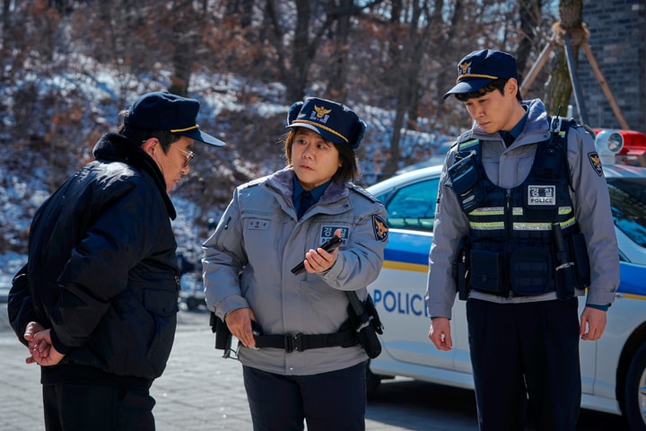 “Sao” phim “Ký sinh trùng” trở lại ấn tượng với “Không bông tuyết nào trong sạch”