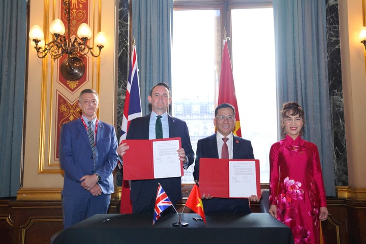 Vietjet và Rolls-Royce ký kết hợp đồng động cơ Trent 7000 trị giá 3,8 tỷ đô la Mỹ