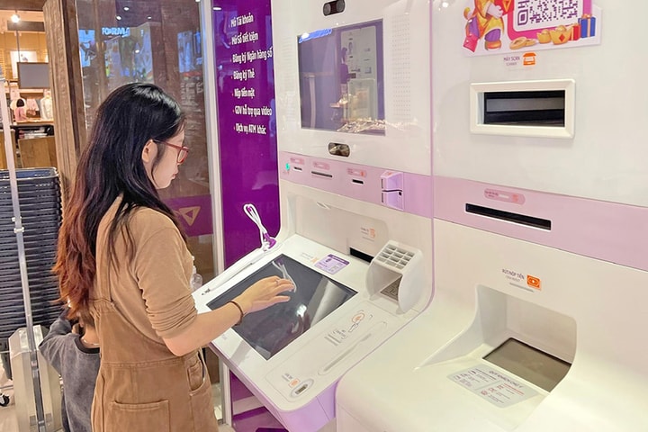 Gian nan đòi lại tiền chuyển khoản nhầm