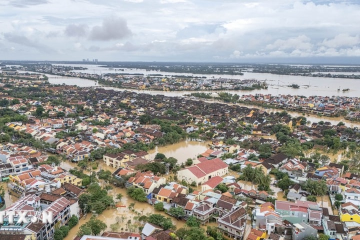Bí thư Thành ủy Hà Nội gửi Thư thăm hỏi, hỗ trợ Nhân dân 3 tỉnh, thành phố bị thiệt hại do mưa lũ